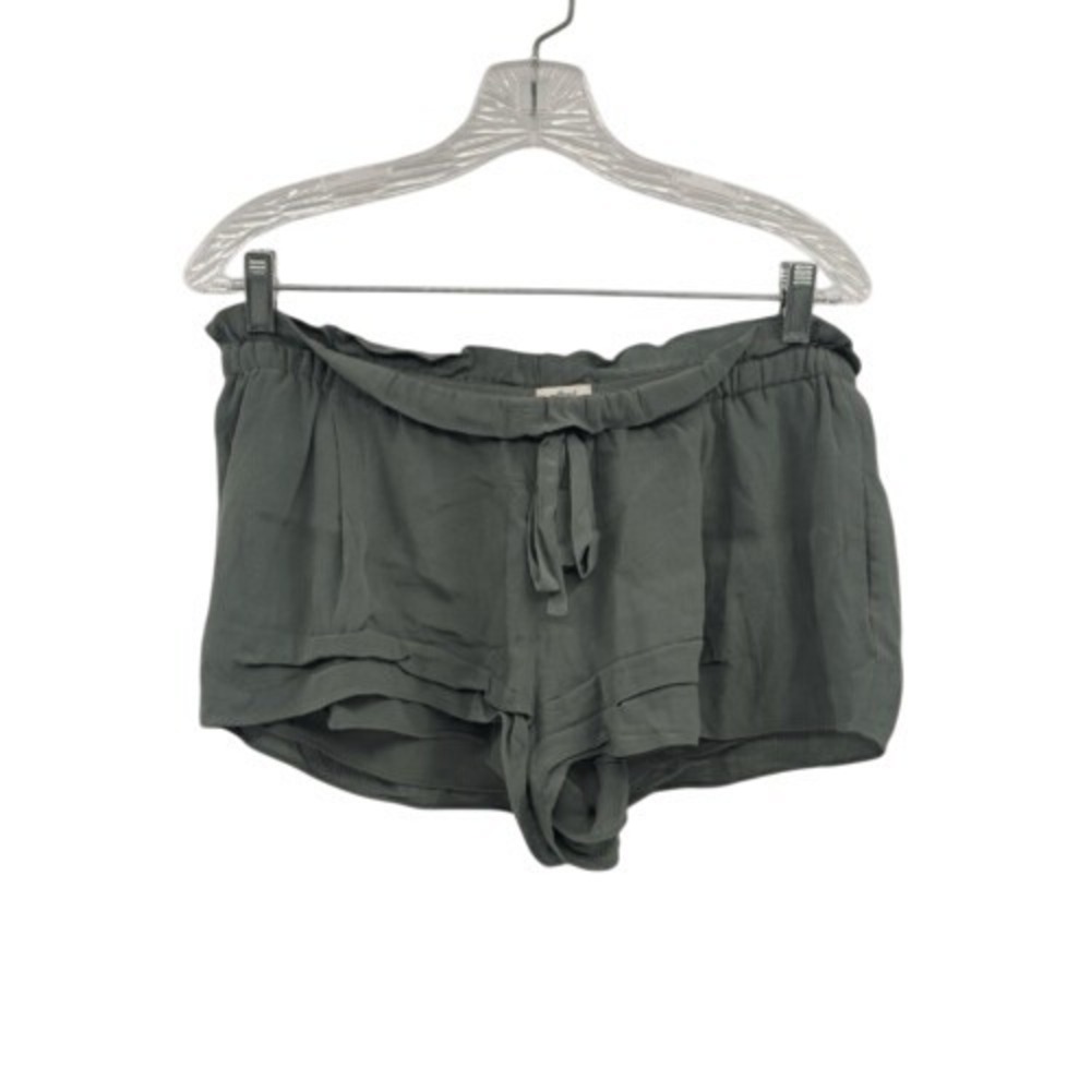 Wilfred Aritzia‎ Shorts Women Medium High Waist Green Silk Blend Tiered